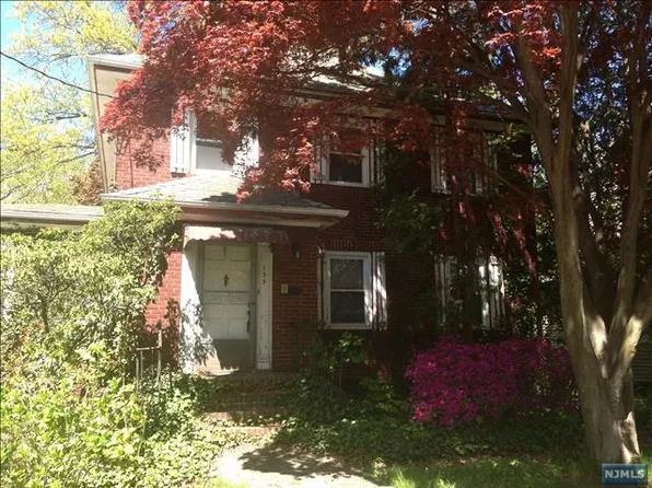 129 Copley Ave, Teaneck, NJ 07666