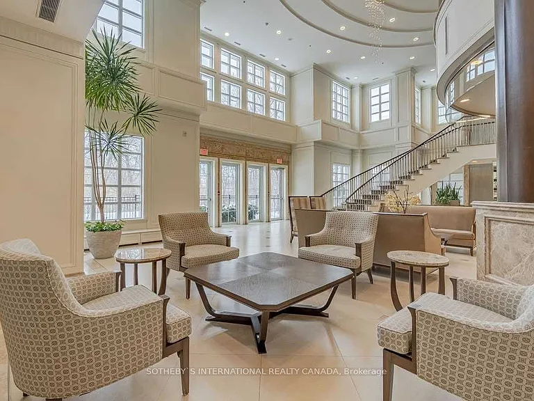 10 Bloorview Pl #920 — Photo 3