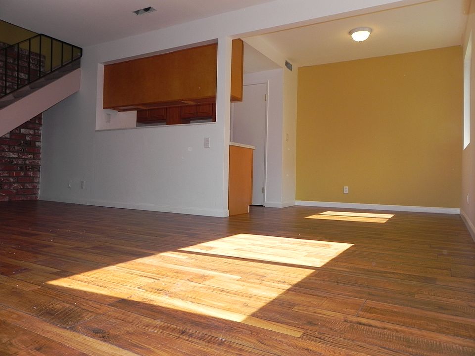 1st image of 2066 N Calle La Sombra #2
