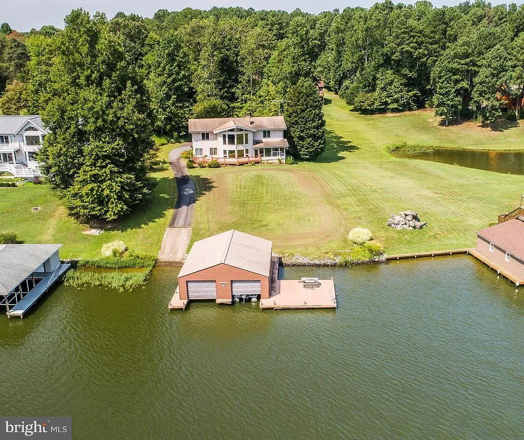 6503 Matthew Ln photo 1