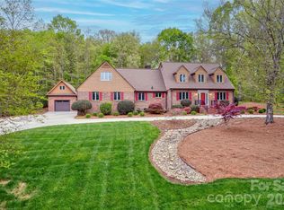 3139 Chelwood Dr NW, Concord, NC 28027