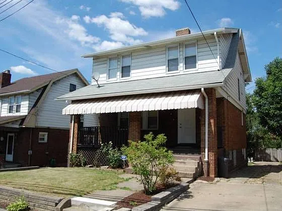 735 Bellaire Ave photo 1