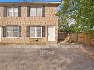 28 Crosscreek Dr APT D, Charleston, SC 29412