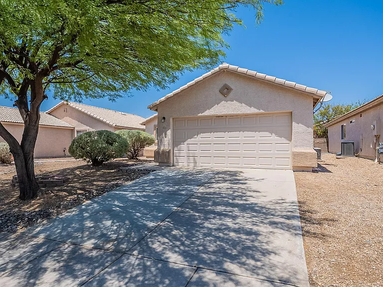 4504 W Sun Quest St — Photo 39