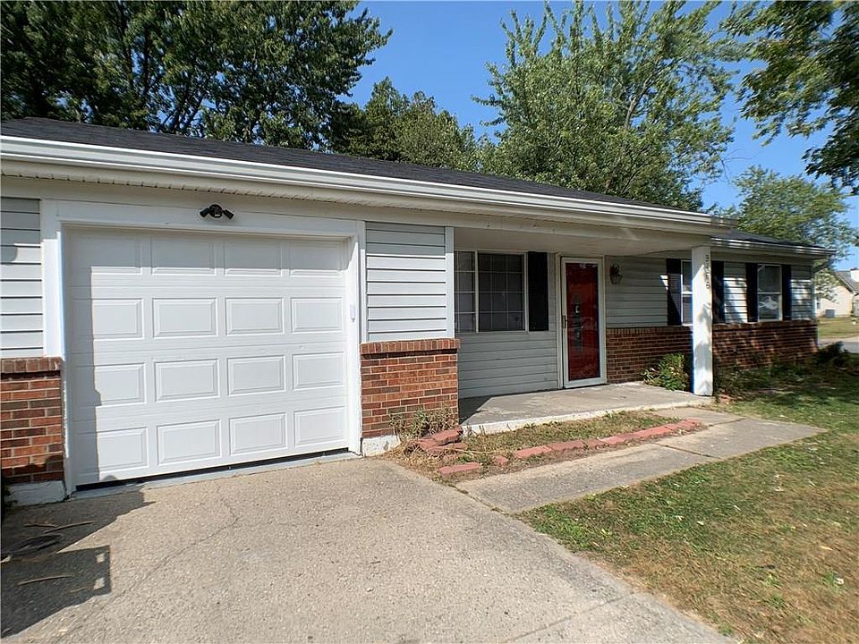 1st image of 9466 N Burrwood Cir