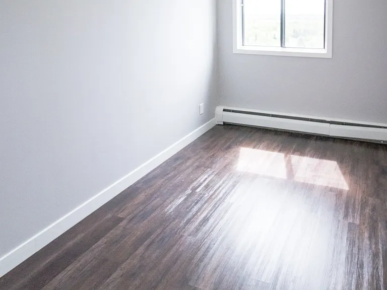 37 Berkeley Pl W — Photo 12