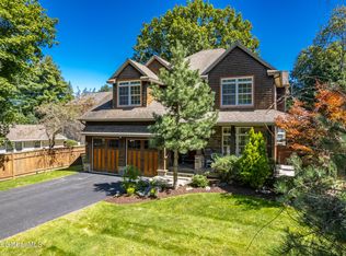 4 Joshua Rd, Saratoga Springs, NY 12866