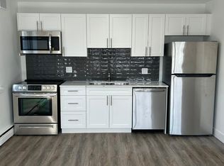 20 Craig St #2-BEDROOM, London, ON N6C1E8