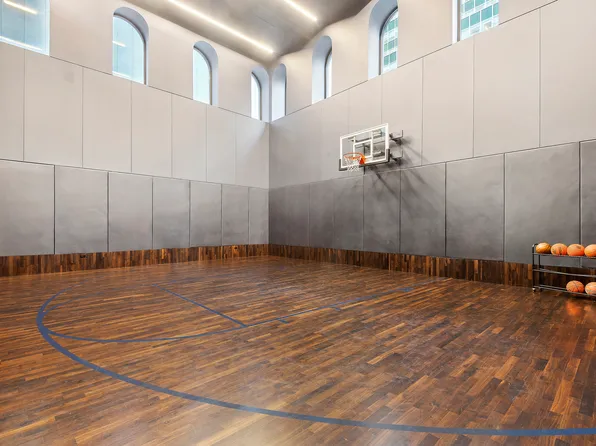 130 William Street image 12 of 19