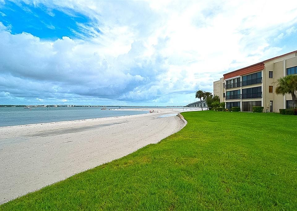 1st image of 825 S Gulfview Blvd APT 311