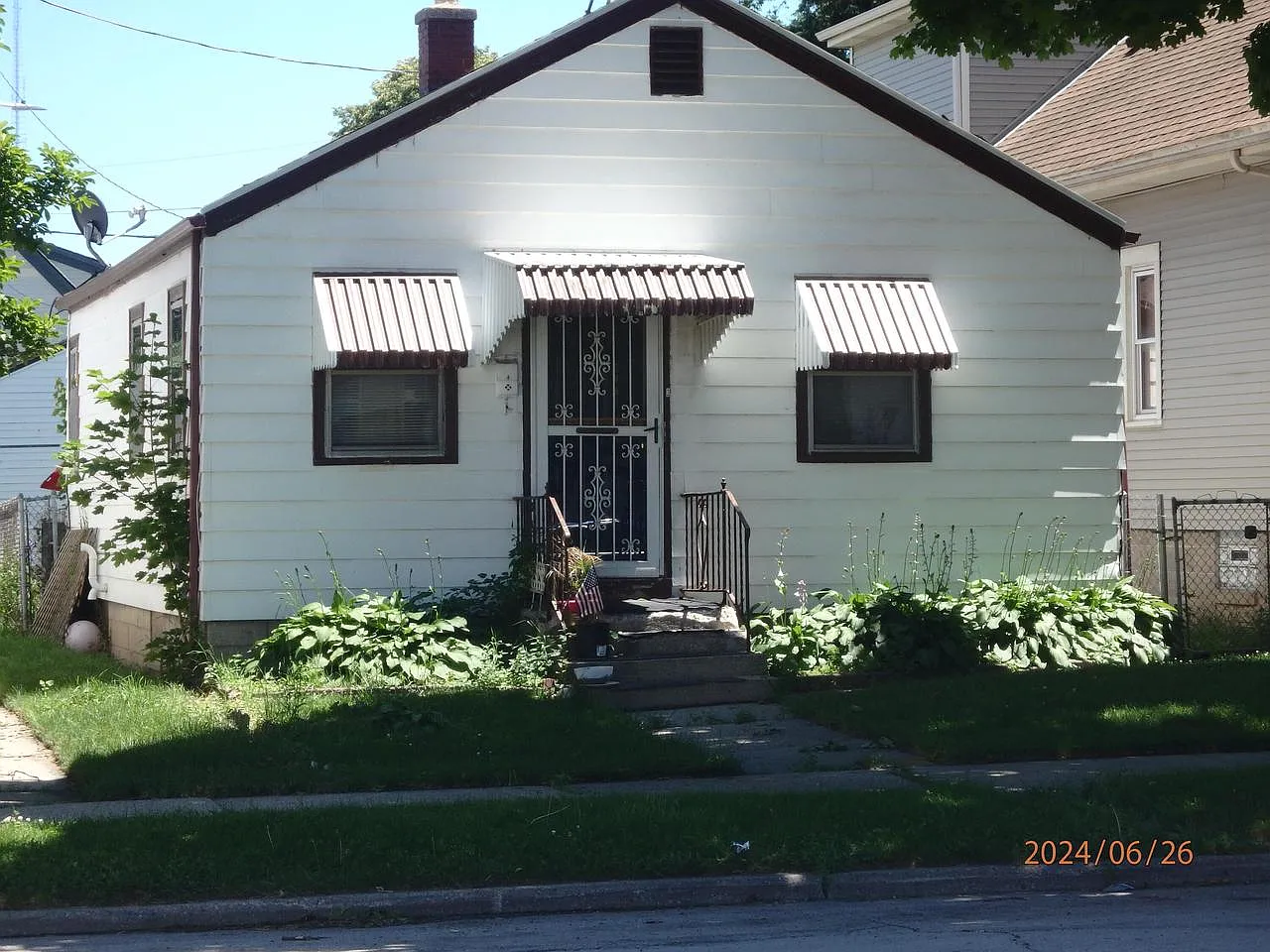 4118 North 7th STREET photo 1