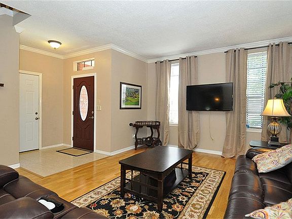 4th image of 3507 Fern River Dr