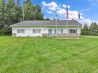 9196 S State Rd, Goodrich, MI 48438