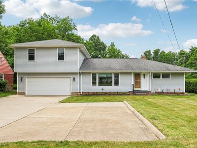 30056 Ridge Rd, Wickliffe, OH, 44092