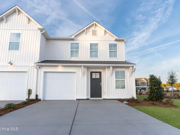 48 W Pioneer Way #124, Hampstead, NC 28443