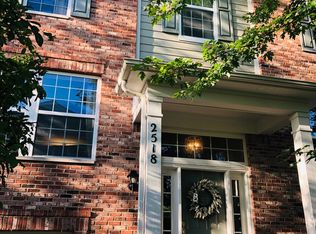 2518 Anna Way, Elgin, IL 60124