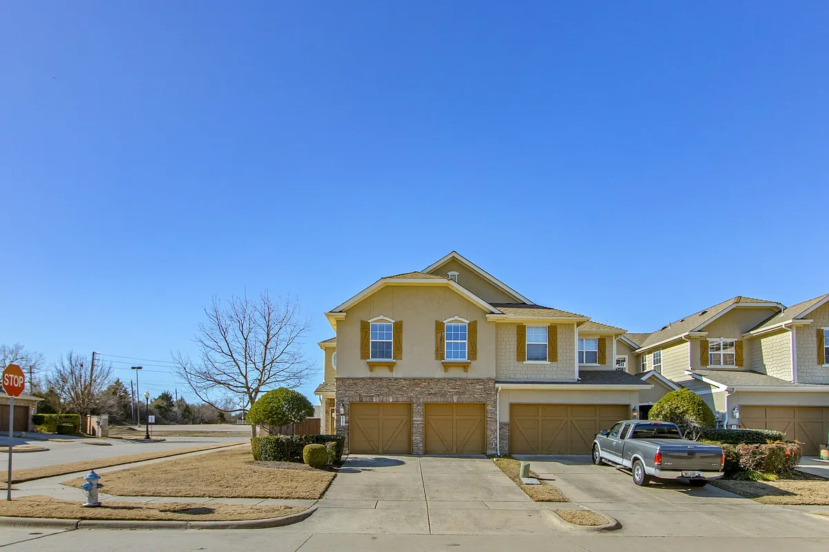 Building Photo - 6201 Texana Way
