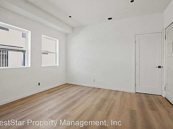 5th image of 2694 James M Wood Blvd #11447656
