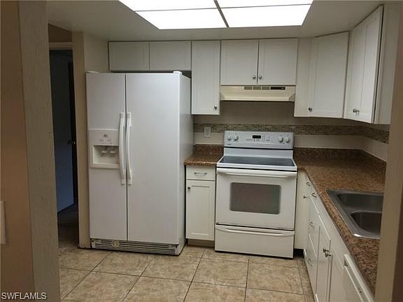 4th image of 3729 SW 7th Ave