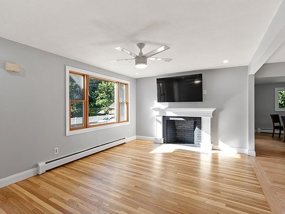 4th image of 195 Lakeview Ave