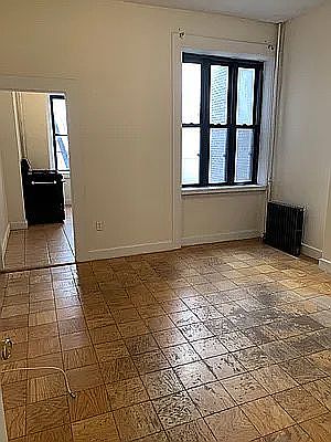 1st image of 528 Flatbush Ave APT 4