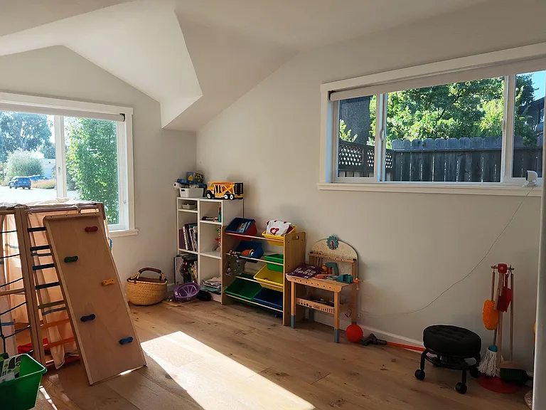 1572 Meadow Ln — Photo 14