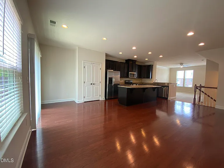 645 Berry Chase Way — Photo 12