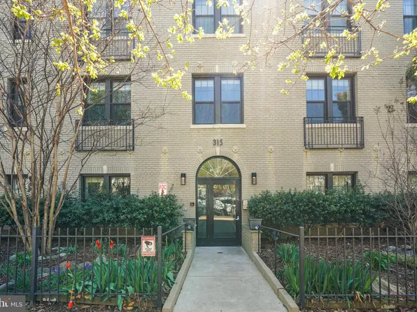 315 G St NE Unit 204, Washington, DC 20002
