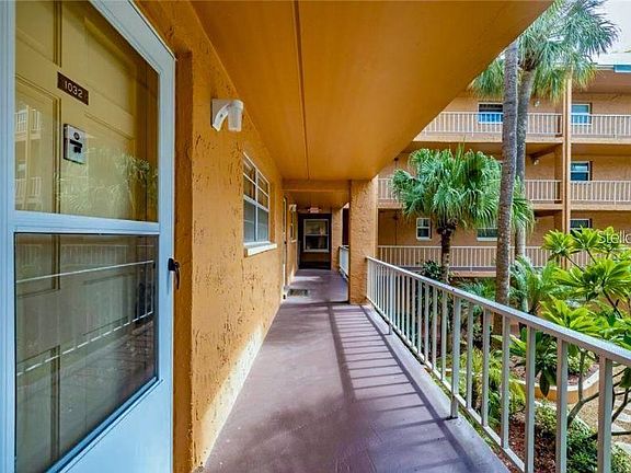 4th image of 12760 Indian Rocks Rd APT 1031