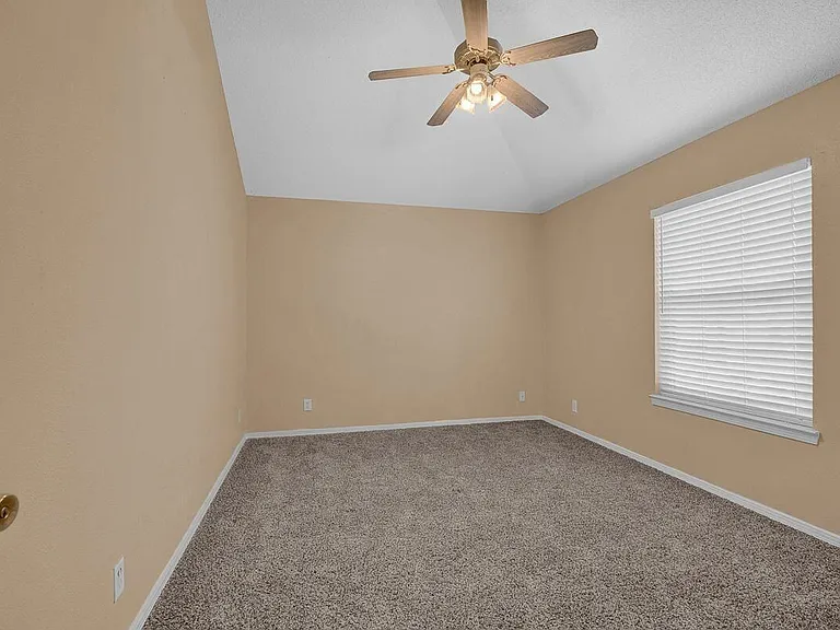 1460 Paseo De Flor St — Photo 19