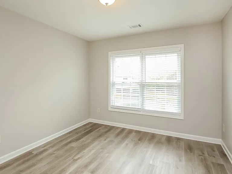 6176 Mulberry Park Dr — Photo 16