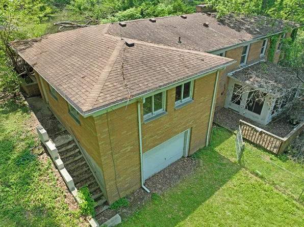 6381 Saint Marys Lake Rd, Battle Creek, MI 49017