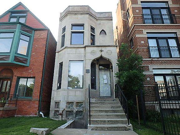 2nd image of 4205 S Vincennes Ave