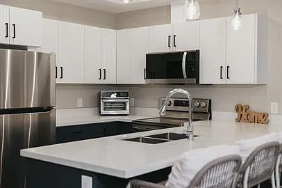 2424 Buhler Ave — Photo 20