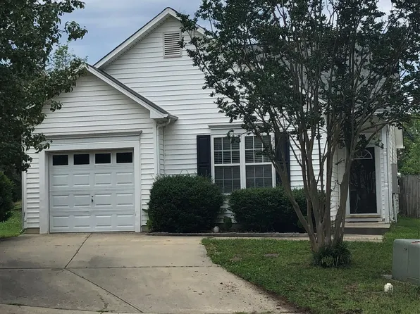 317 Glaston Ct, Apex, NC 27502
