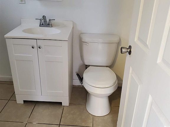 5th image of 3307-3309 W Greenwood Pl
