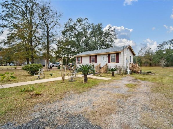 5763 Orchard St, Satsuma, AL 36572