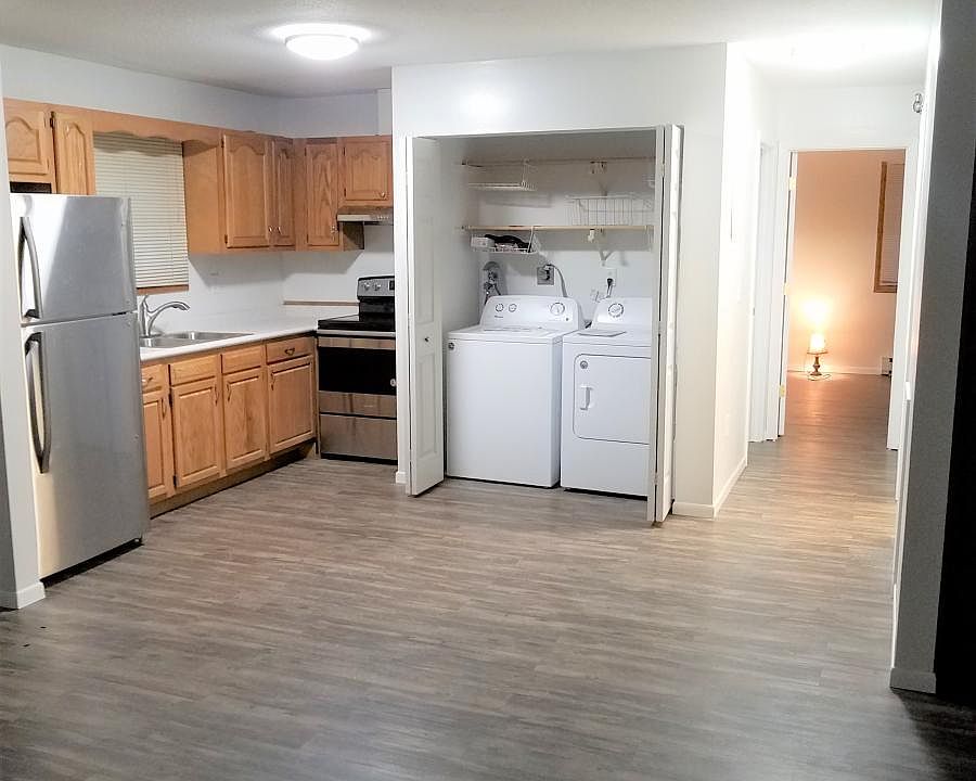 1st image of 14715 62nd St N APT 3