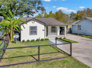 3204 Hoover St, La Marque, TX 77568