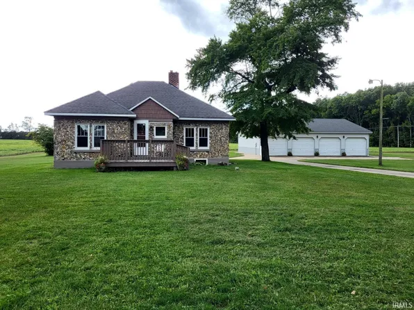 11733 E South Ave, Walkerton, IN 46574