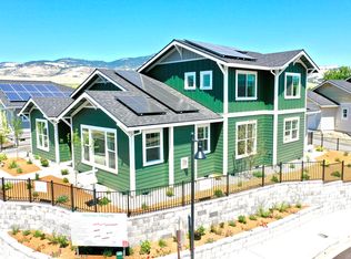 702 N Laurel St, Ashland, OR