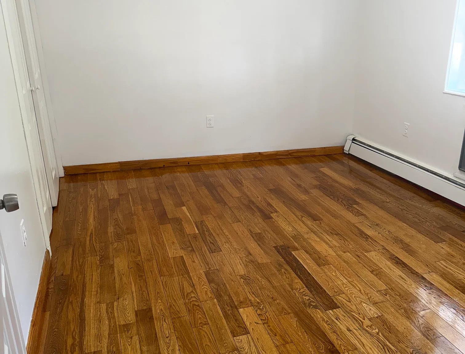 2 bed, 1200 sqft, $2,699 — Photo 4