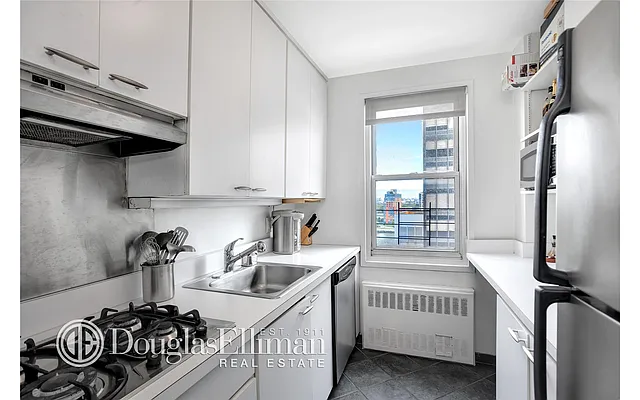 Sold by Douglas Elliman | media 3