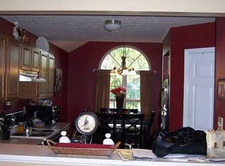 705 Graftons Mill Ln, Lexington, KY 40509