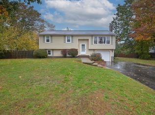 30 Bayberry Rd, Abington, MA 02351