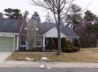 1115 Thornbury Ln #B, Manchester Township, NJ
