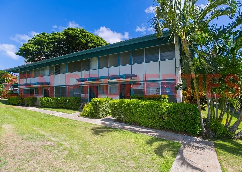 1379 Hunakai St #4
