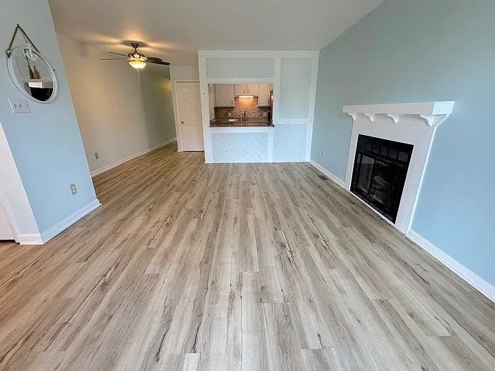 741 W Ocean View Ave #B — Photo 3