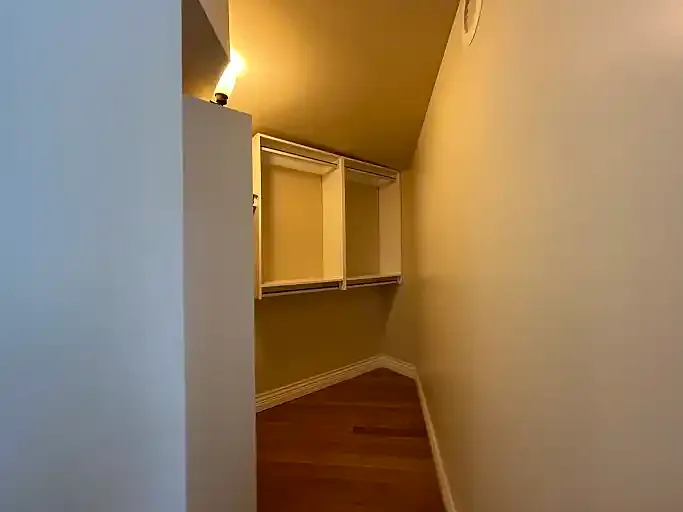 1088 Foster St #1A — Photo 5