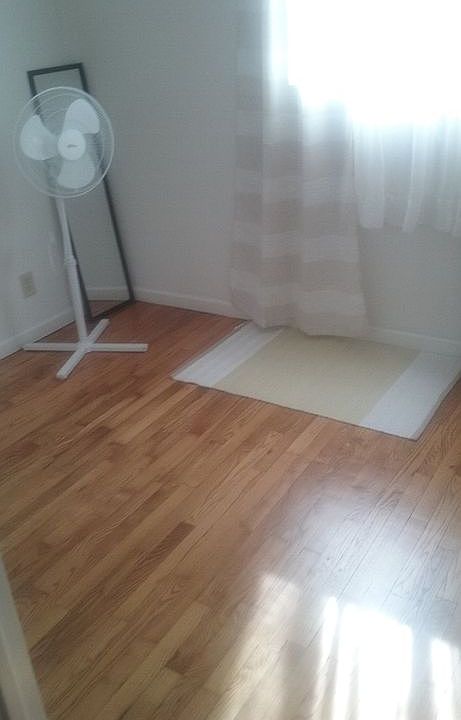 1st image of 311 Mundy Ln